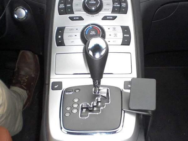 Right Console Mount for Hyundai Genesis Coupe