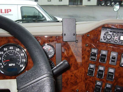 Center Dash Mount