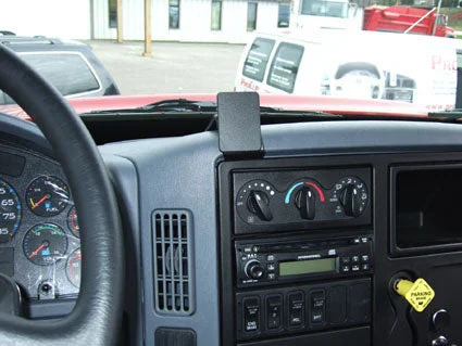 Center Dash Mount