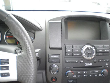 Center Dash Mount for Nissan Pathfinder